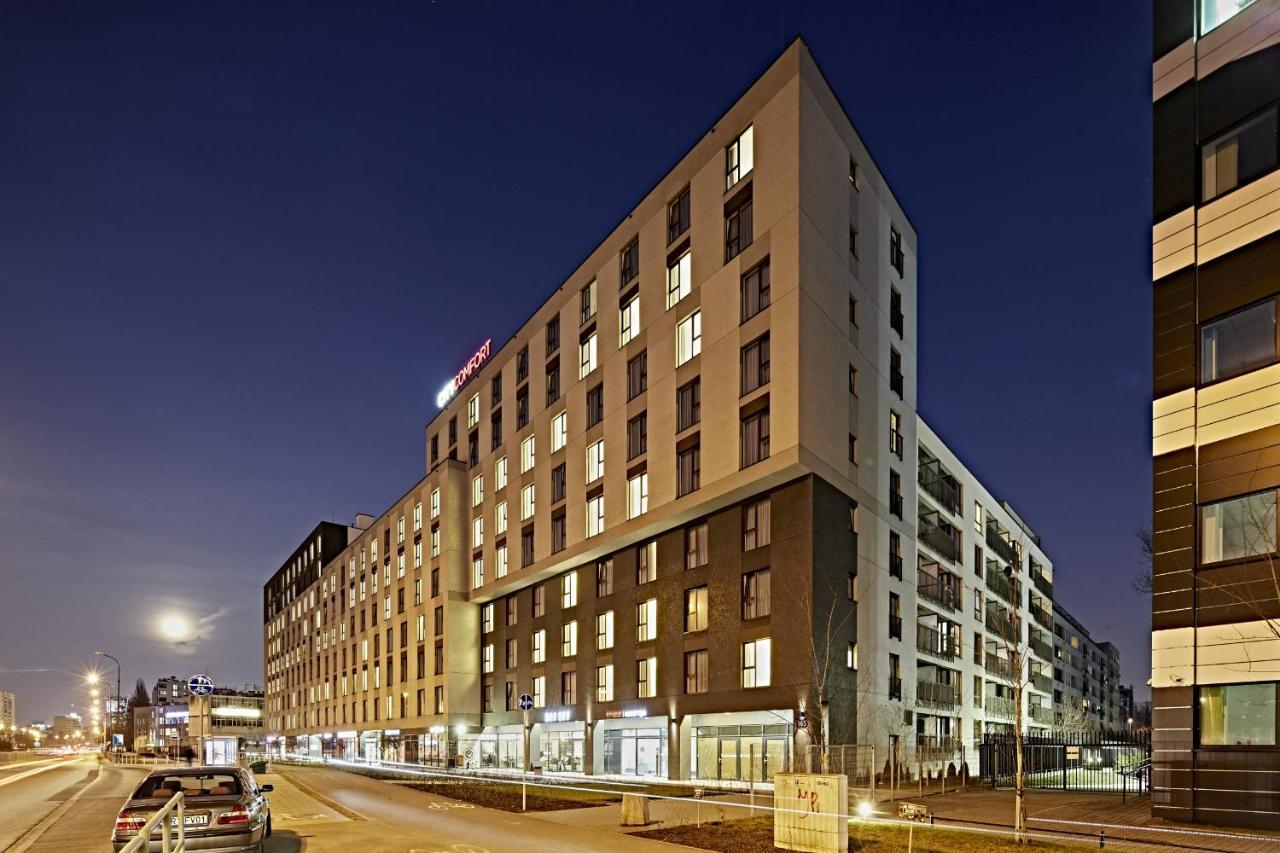 Apartament W Warszawie Dedykowany Parking Podziemny W Cenie, Wifi, Blisko Centrum New Apartment In Warsaw Finished To A High Specification Fitted Out To A High Standard On The 7Th Floor, Wifi, Underground Parking Price Included מראה חיצוני תמונה
