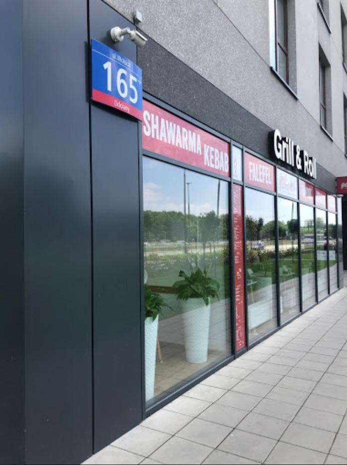 Apartament W Warszawie Dedykowany Parking Podziemny W Cenie, Wifi, Blisko Centrum New Apartment In Warsaw Finished To A High Specification Fitted Out To A High Standard On The 7Th Floor, Wifi, Underground Parking Price Included מראה חיצוני תמונה